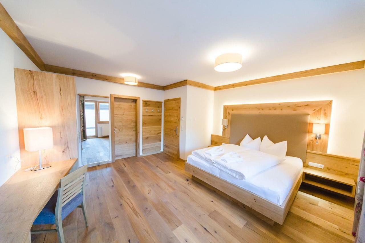 Hotel Giessenbach Fügen Εξωτερικό φωτογραφία